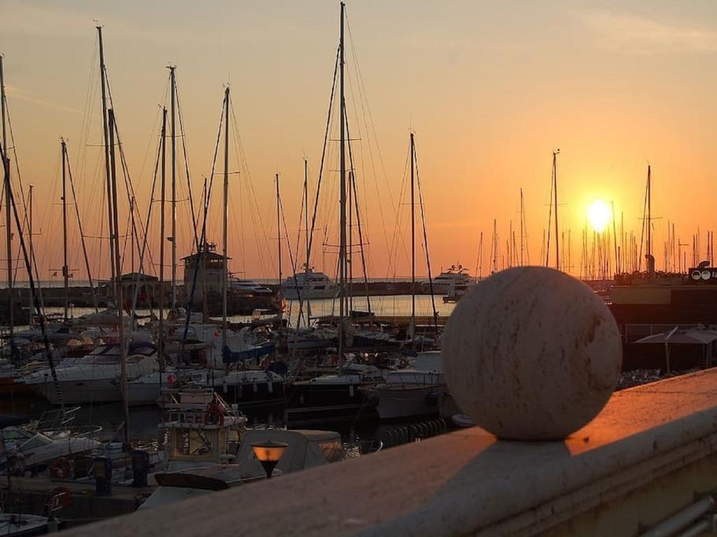 Apartament Il Sole Di Ostia Zewnętrze zdjęcie